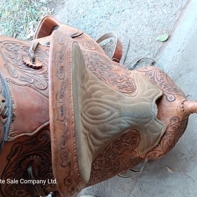 Nice Vintage western saddle