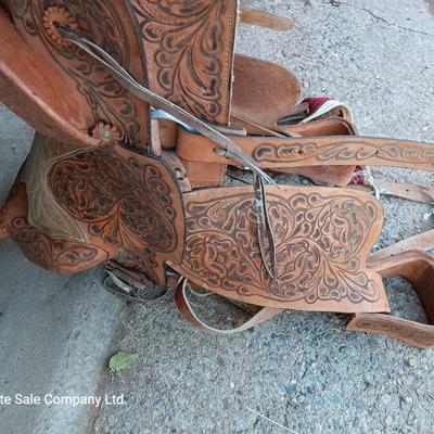 Nice Vintage western saddle