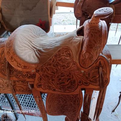 Nice Vintage western saddle