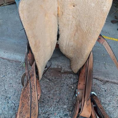 Nice Vintage western saddle