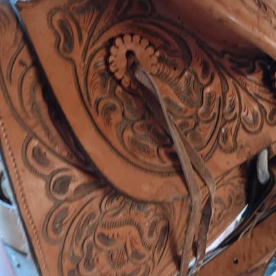 Nice Vintage western saddle