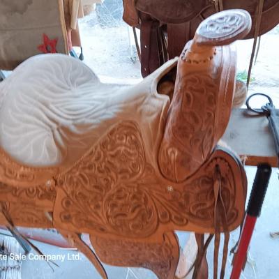 Nice Vintage western saddle