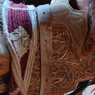 Nice Vintage western saddle