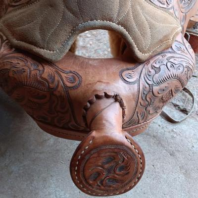 Nice Vintage western saddle