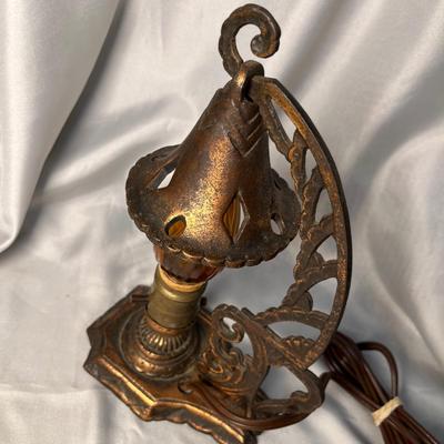 Mission / Craftsman style lamp