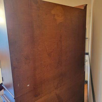 China Cabinet and Hutch (DR-DW)