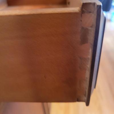 China Cabinet and Hutch (DR-DW)