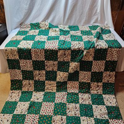 Large Collection of Christmas Pillows, Rugs, Mats, Quilts & More  (S1-JS)