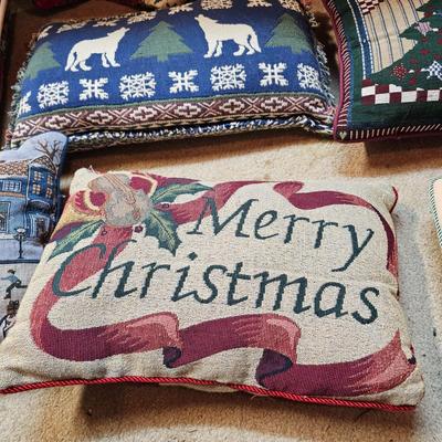 Large Collection of Christmas Pillows, Rugs, Mats, Quilts & More  (S1-JS)
