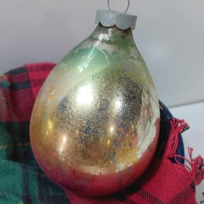 Four vintage multi- colored Christmas ornaments Shiny Brite