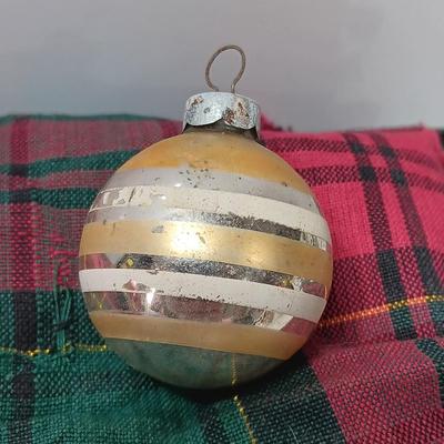 Vintage Shiny Brite ornaments with stripes