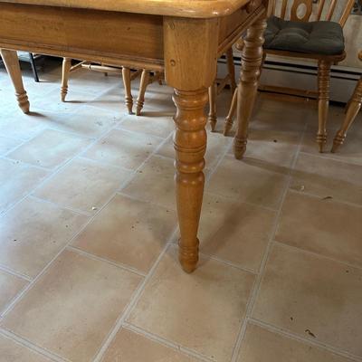 Solid Wood Table & Chairs (K-KL)