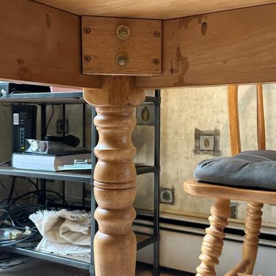 Solid Wood Table & Chairs (K-KL)