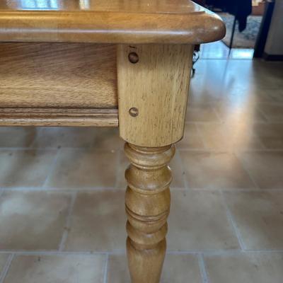 Solid Wood Table & Chairs (K-KL)