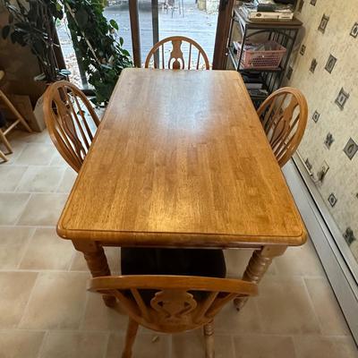 Solid Wood Table & Chairs (K-KL)