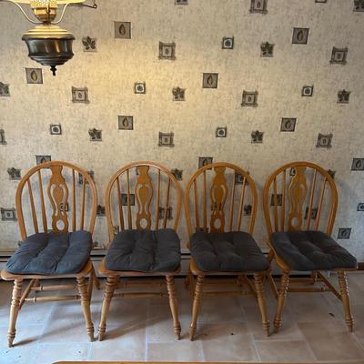 Solid Wood Table & Chairs (K-KL)