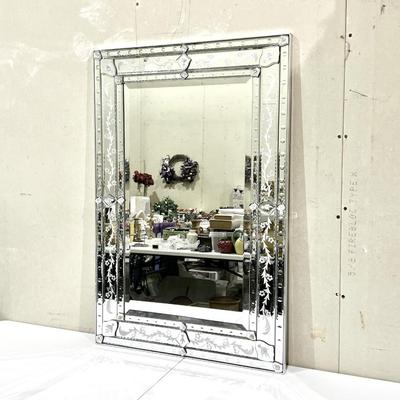 REN-WIL ~ Single (1) ~ Decorative Etched Glass Beveled Mirror