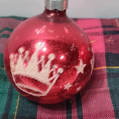 Four Vintage Christmas ornaments - Shiny Brite Silent night and others