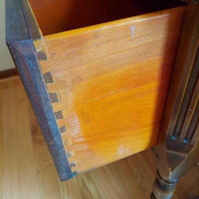 Solid Wood Vanity (MB-BBL)