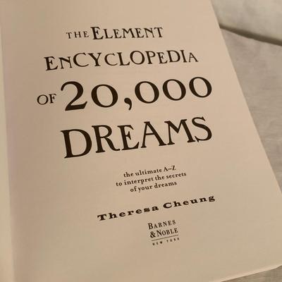 Sound + Sleep Sound Machine with The Element Encyclopedia of 20,000 Dreams (MB-BBL)