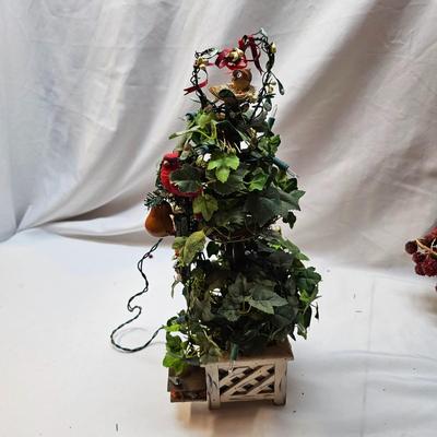 Christmas Wreaths,  Topiaries, Light Sets & More  (S1-JS)