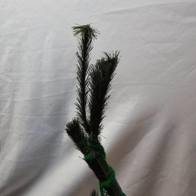 Christmas Wreaths,  Topiaries, Light Sets & More  (S1-JS)