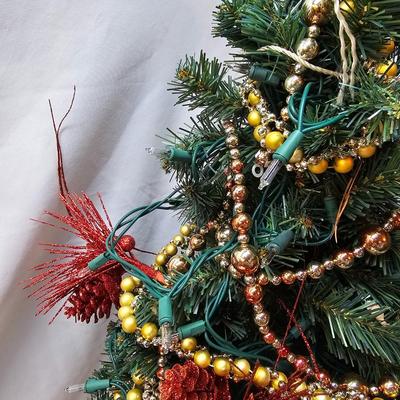 Christmas Wreaths,  Topiaries, Light Sets & More  (S1-JS)