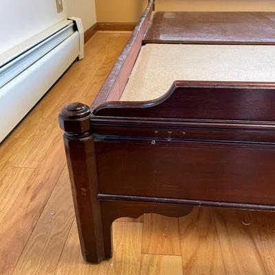 Vintage Full Size Mahogany Bed (GB-SS)