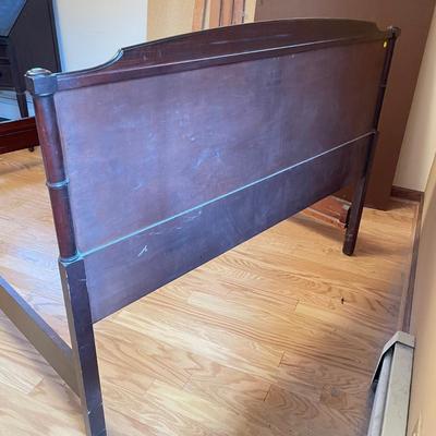 Vintage Full Size Mahogany Bed (GB-SS)