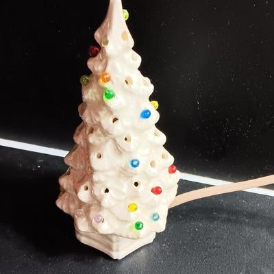 Small Vintage Ceramic Lighted Christmas Tree White 6" with base