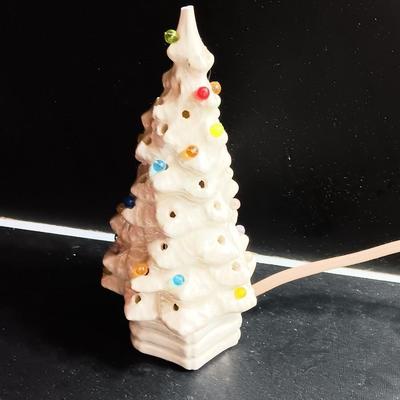 Small Vintage Ceramic Lighted Christmas Tree White 6" with base
