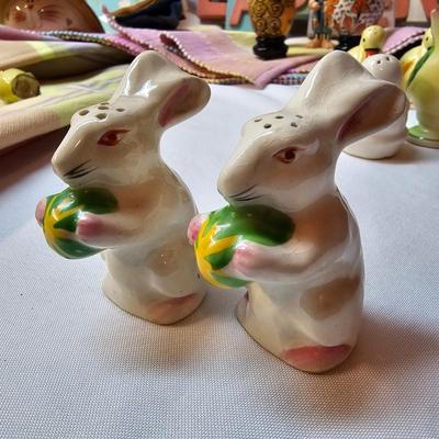 Easter, Halloween, Thanksgiving  Decor Items  (S1-JS)