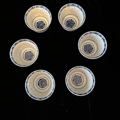 Blue & White Porcelain Bowls with Asian Motif & Translucent Accents (K-KL)