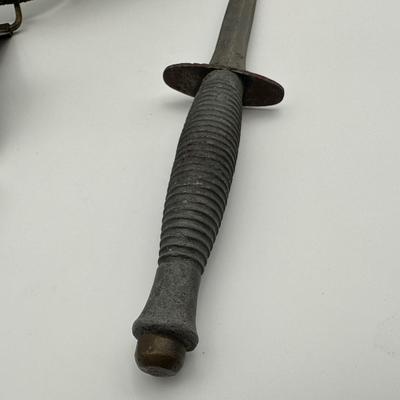 Combat Knife w/ Sheath & Belt