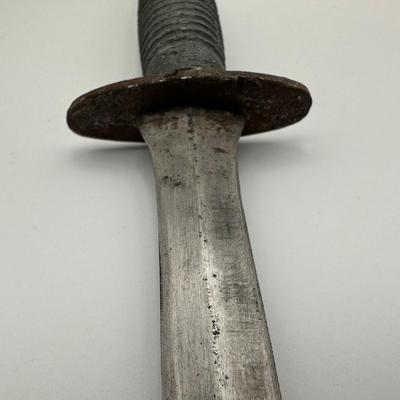 Combat Knife w/ Sheath & Belt