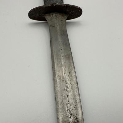 Combat Knife w/ Sheath & Belt