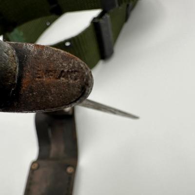 Combat Knife w/ Sheath & Belt