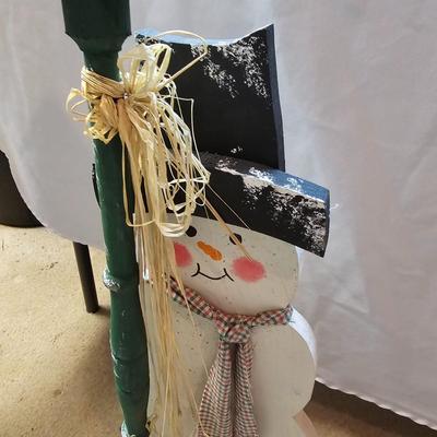 Miscellaneous Wood Christmas Cutouts, Yard Stakes, Table Sitters & More  (S1-JS)