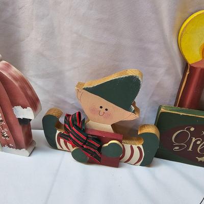 Miscellaneous Wood Christmas Cutouts, Yard Stakes, Table Sitters & More  (S1-JS)