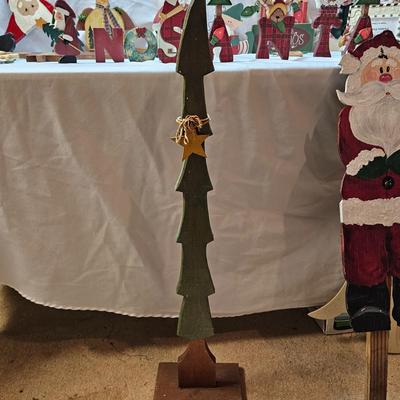 Miscellaneous Wood Christmas Cutouts, Yard Stakes, Table Sitters & More  (S1-JS)