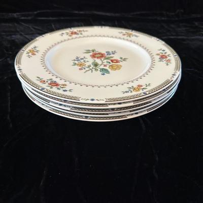 Royal Dalton Kingswood Five Piece Place Settings (K-KL)