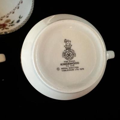 Royal Dalton Kingswood Five Piece Place Settings (K-KL)