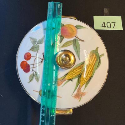 Royal Worcester Evesham round Casserole