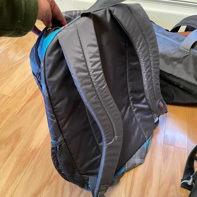 World Travel w/ Adapters, Lands End & Jansport (GB-SS)