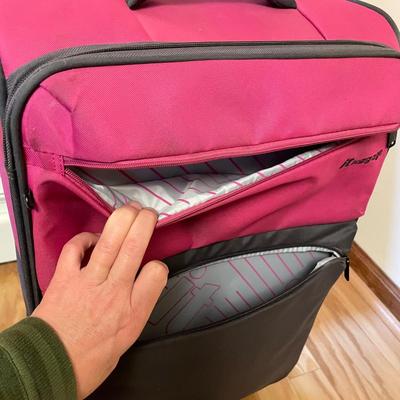 World Travel w/ Adapters, Lands End & Jansport (GB-SS)