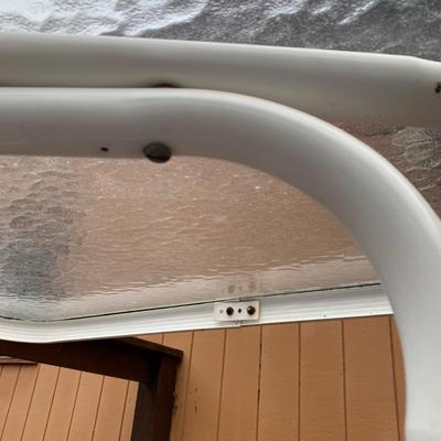 Glass Top Metal Patio Table (BP-HS)