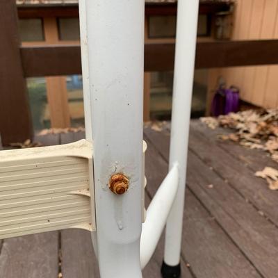 Glass Top Metal Patio Table (BP-HS)