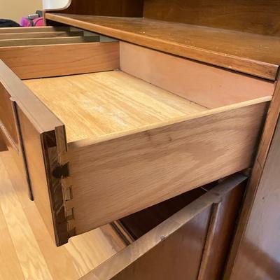 Solid Wood MCM Hutch (GB-SS)