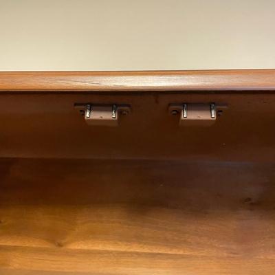 Solid Wood MCM Hutch (GB-SS)