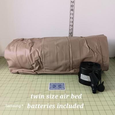 Air Mattress Bed - Twin Size with Pump